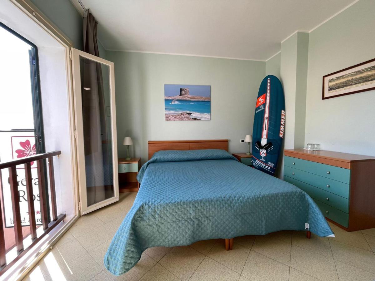 Hotel Geranio Rosso Stintino Exterior foto